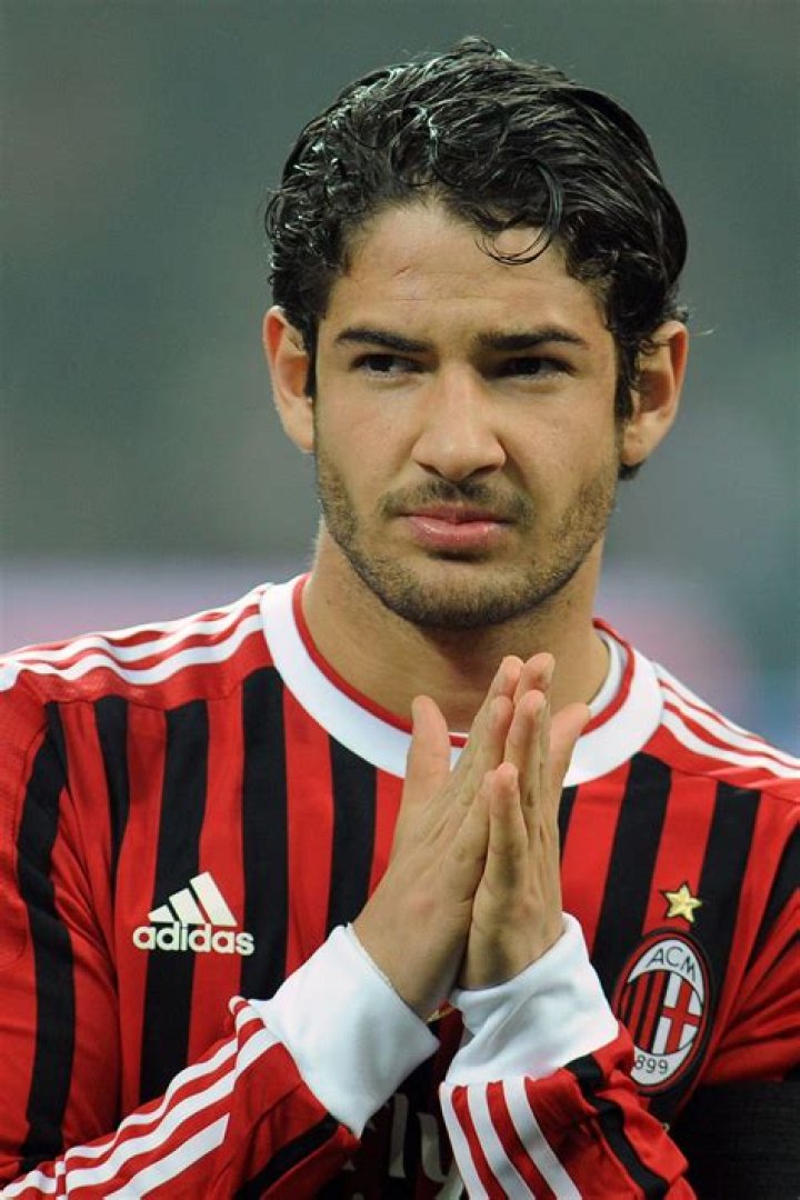 Alexandre Pato Net Worth - Wiki, Age, Weight and Height, Relationships, Family, and More