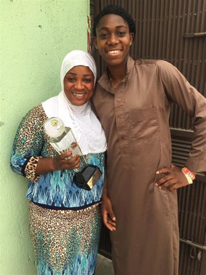 Asisat Oshoala Biography: Boyfriend or Girlfriend, Family, Salary & Net Worth