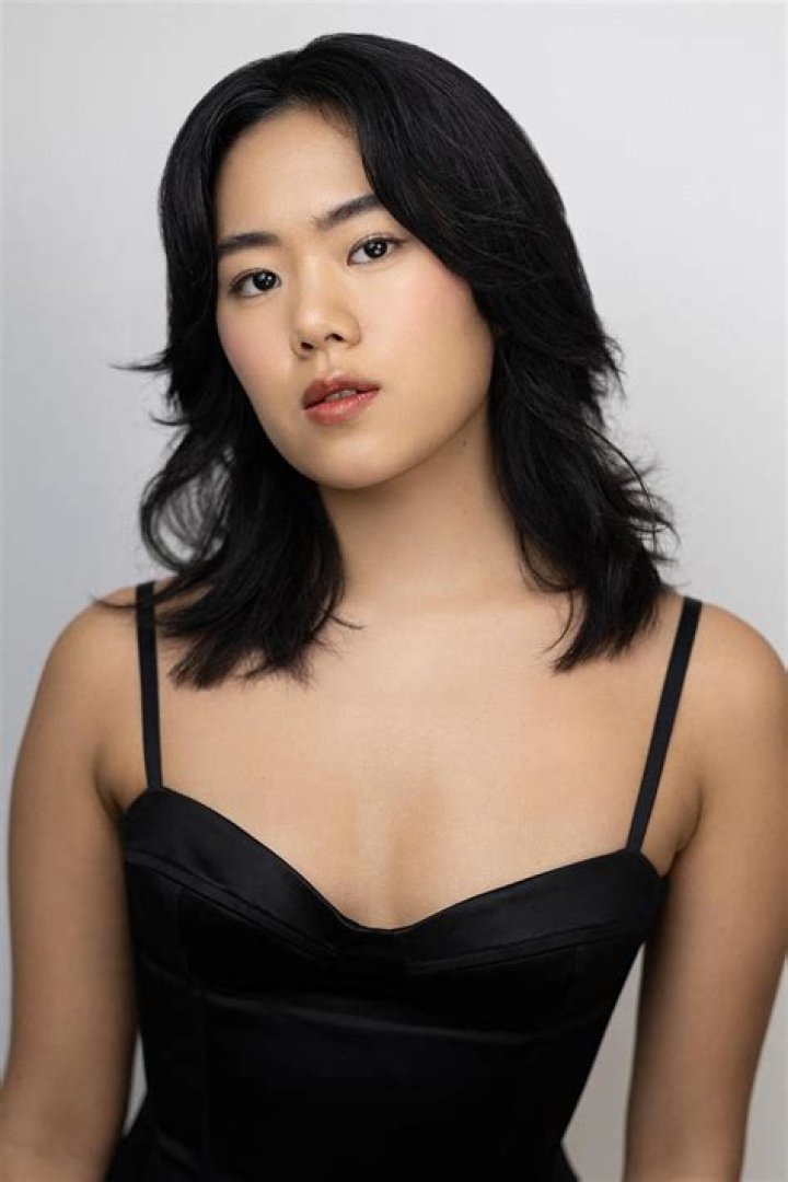 Aya Furukawa - Age, Family, Bio