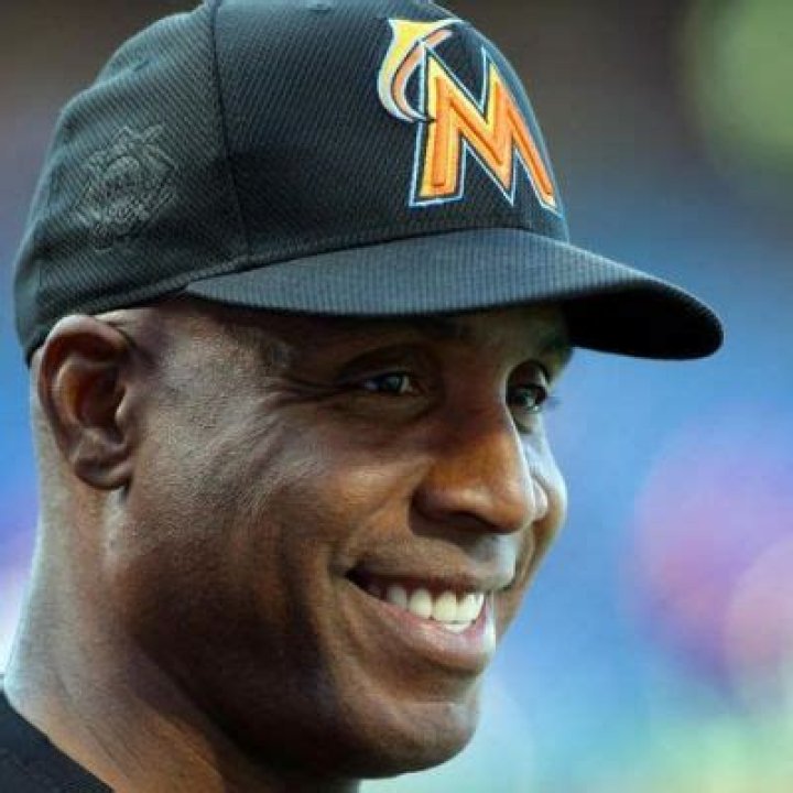 Barry Bonds wiki, net worth, age, height, weight, Instagram, Twitter, now
