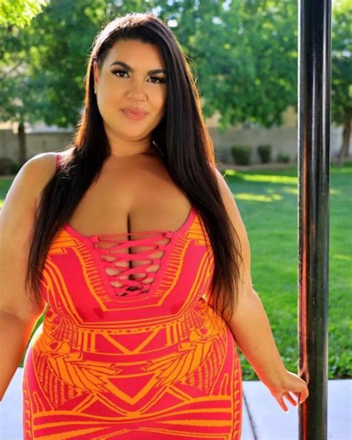 Brooke Barrows - Age, Family, Bio