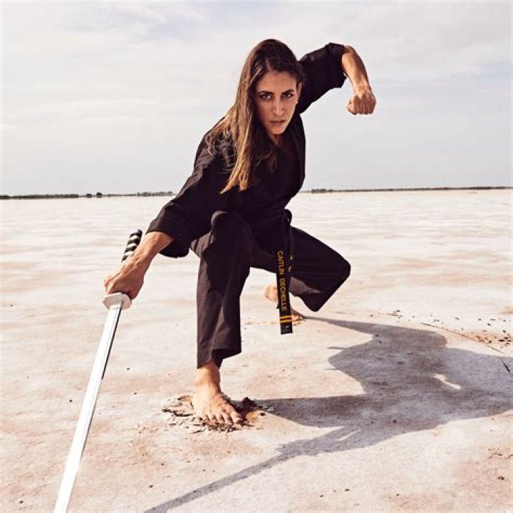 American Stuntwoman, Caitlin Dechelle is committed with her boyfriend, Daniel Munevar