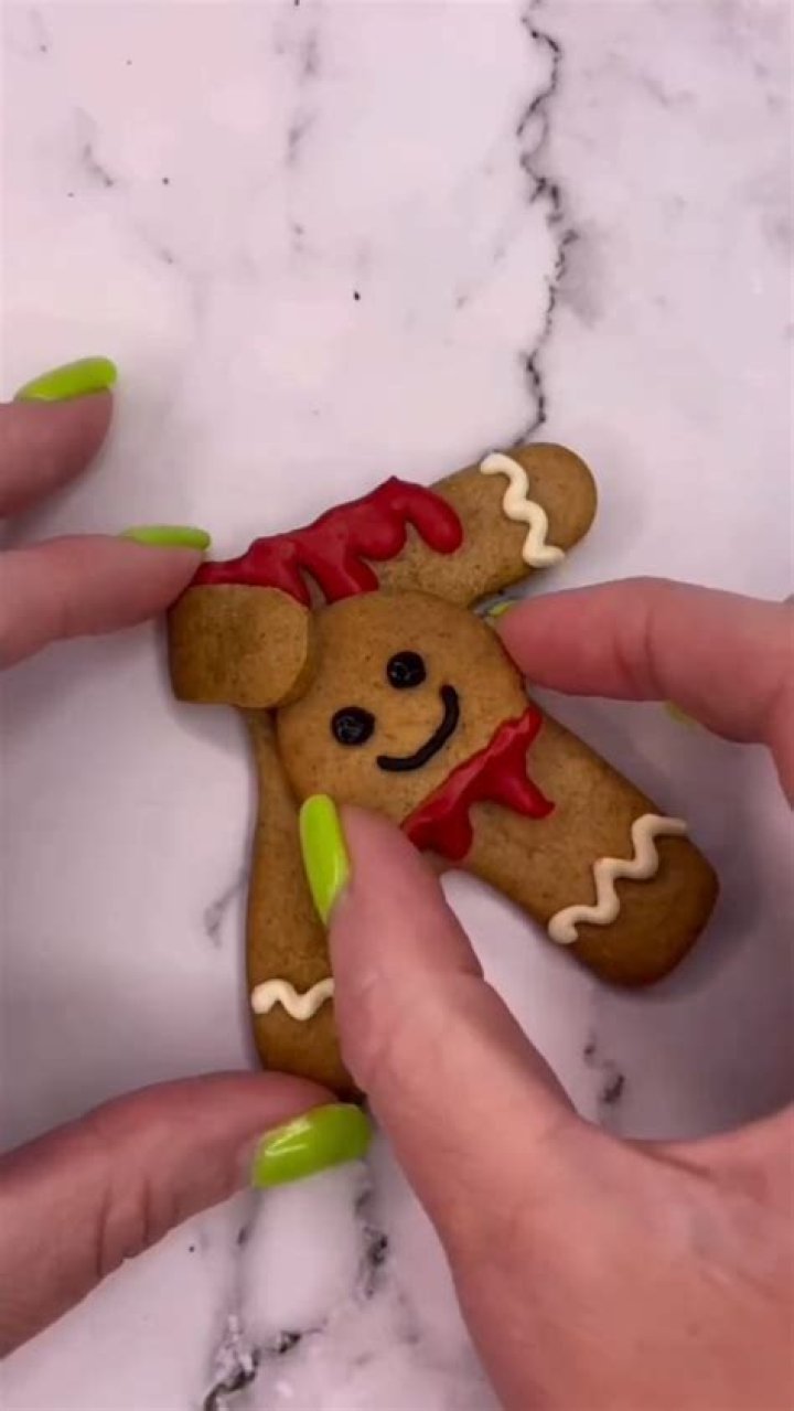 cakedbyrach - Age, Family, Bio