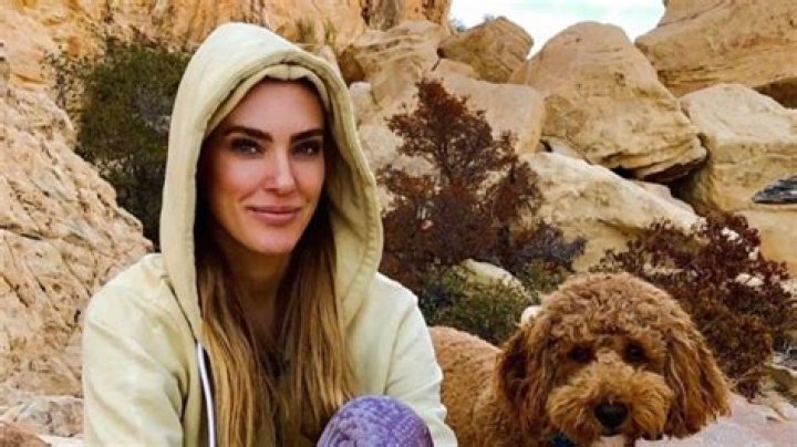 
Candace Kroslak Height, Weight, Net Worth, Age, Birthday, Wikipedia, Who, Nationality, Biography 