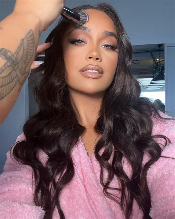 Claudia García - Age, Family, Bio