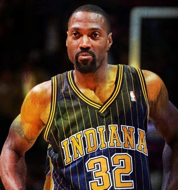 Dale Davis Net Worth - Wiki, Age, Weight and Height, Relationships, Family, and More