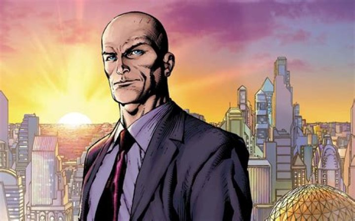 First image of Jesse Eisenberg as Lex Luthor: uneventful or intense?