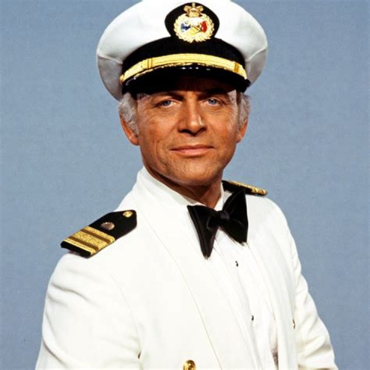 Gavin MacLeod Net Worth - Wiki, Age, Weight and Height, Relationships, Family, and More