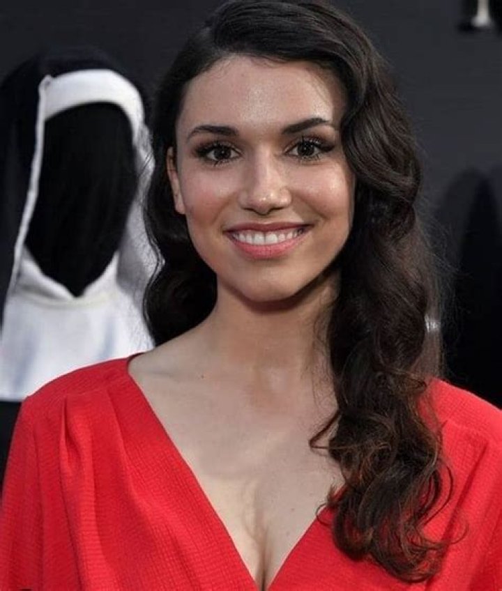 Grace Fulton Bio (Wiki) 