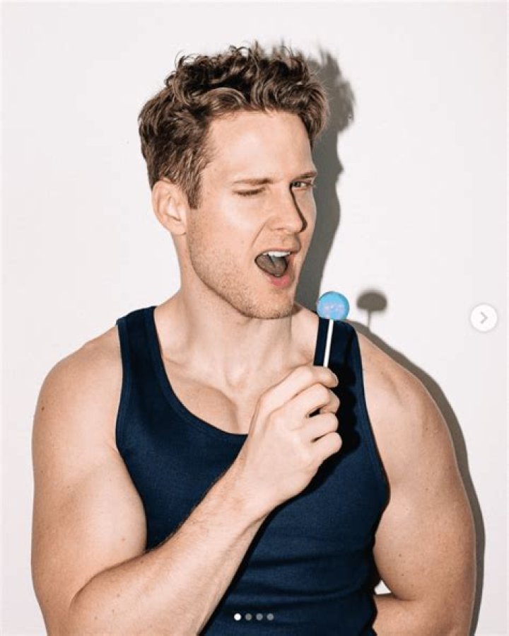 Glamorous star Graham Parkhurst age, height, Instagram, more