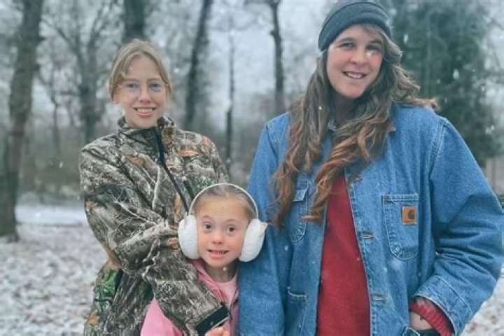 Heidi Feek - Age, Family, Bio