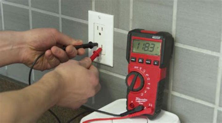 How can you tell if a wall outlet is bad?