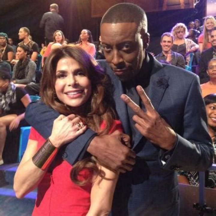 Is Arsenio Hall married to wife? Or Dating a Girlfriend?