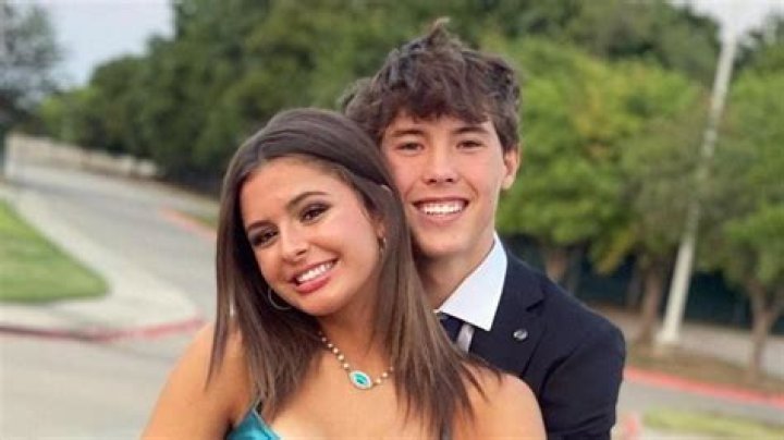 
Is Caleb Coffee Married or Dating? Bio, Age, Parents, Girlfriend and Net Worth 