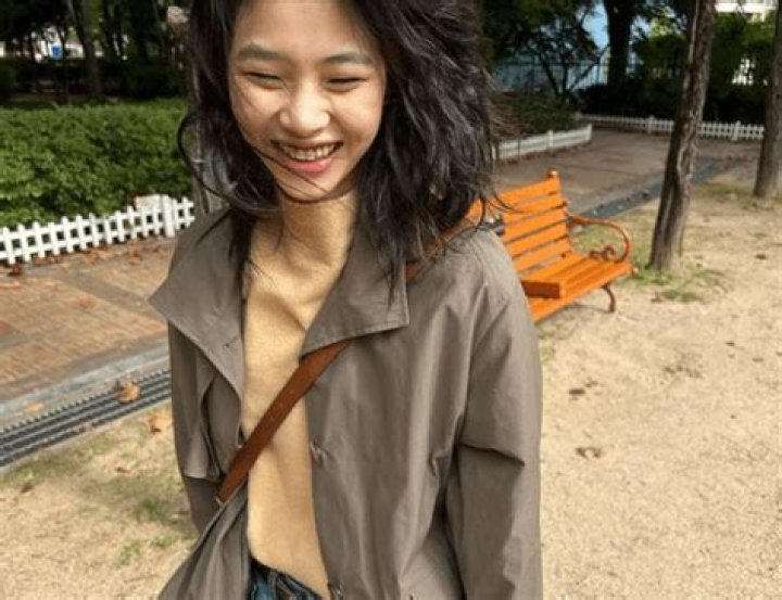 
Is HoYeon Jung Gay? Look at Her Sexuality and Dating Life 