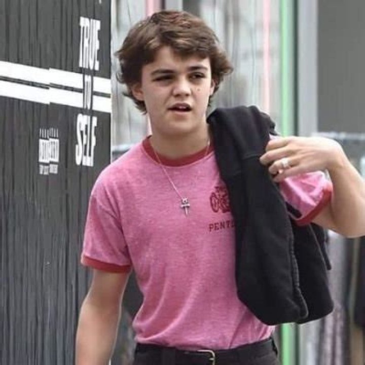 Jack Depp Height, Weight, Net Worth, Age, Birthday, Wikipedia, Who, Nationality, Biography