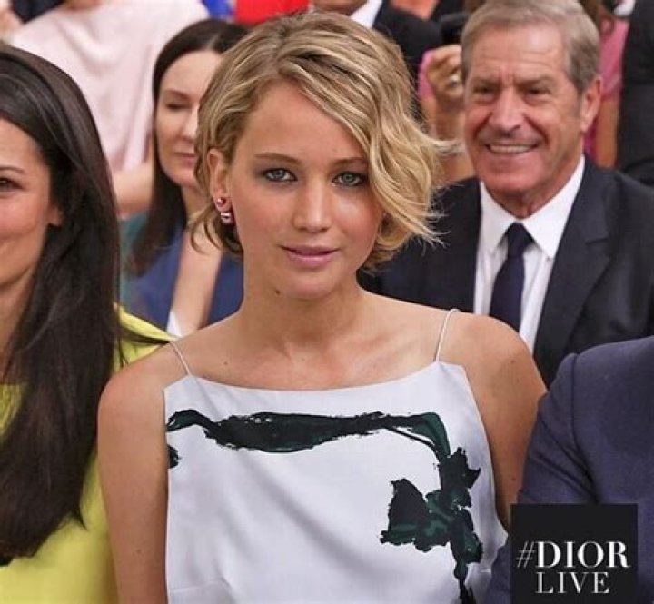 Jack Nicholson haunts a Jennifer Lawrence interview, JLaw has cutest reaction