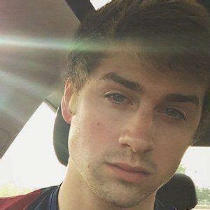 Jake List - Age, Family, Bio