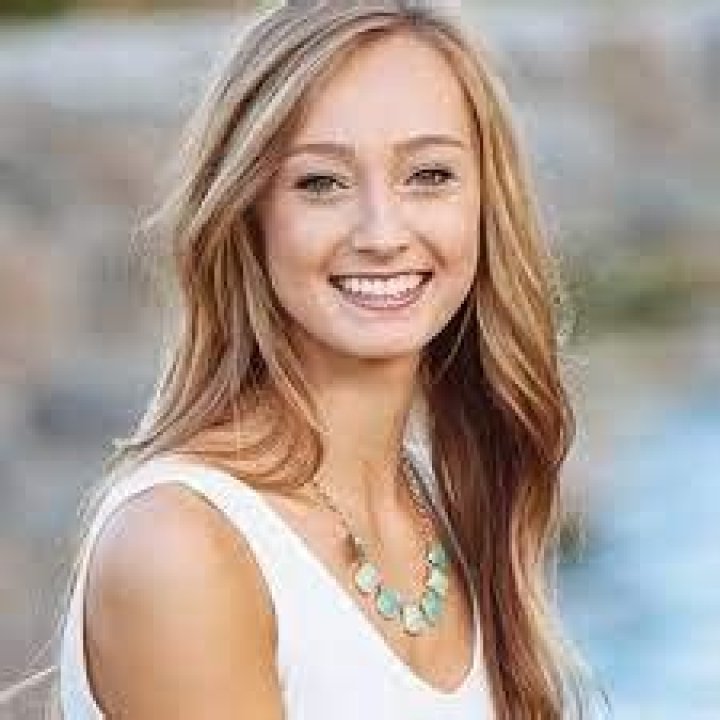 Jessica Stein - Age, Family, Bio