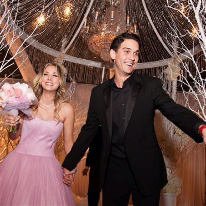 Kelly Cuoco Marries Ryan Sweeting on New Years Eve