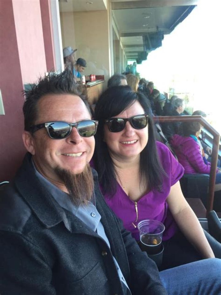 Kevin Schiele is not Married to Wife. Dating Girlfriend: Melanie. Kids