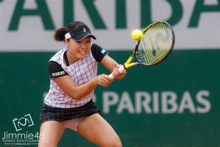 Kurumi Nara - Age, Family, Bio