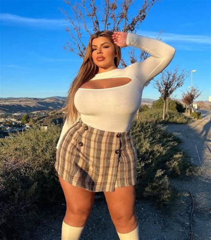 Lana Young Height, Weight, Net Worth, Age, Wiki, Who, Instagram, Biography