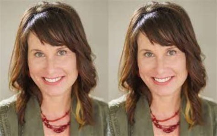 Lois Clarke Bio (Wiki) 