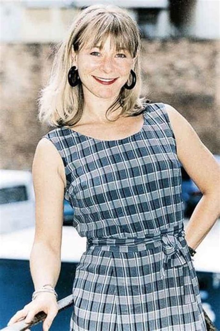 Lucy Aston Height, Weight, Net Worth, Age, Birthday, Wikipedia, Who, Nationality, Biography
