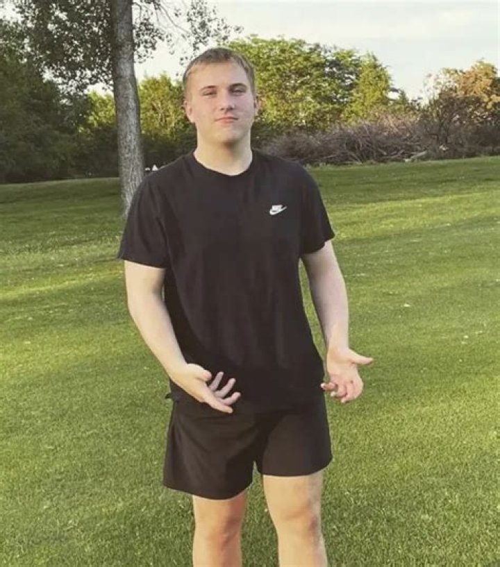 
Max Haueter Height, Weight, Net Worth, Age, Birthday, Wikipedia, Who, Nationality, Biography 