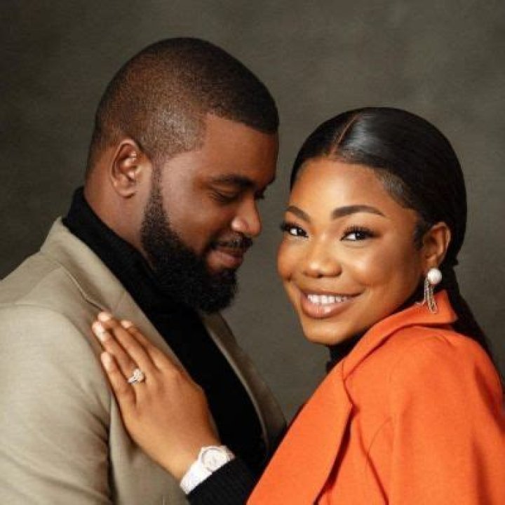 
Mercy Chinwo A Nigerian Singer Got Engaged With Pastor Blessed Uzochikwa 