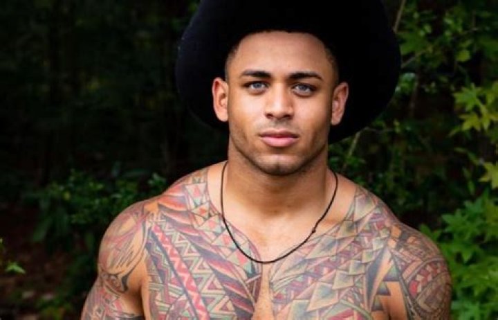 
Michael Abatantiono Height, Age, Girlfriend, Biography, Wiki, Net Worth 