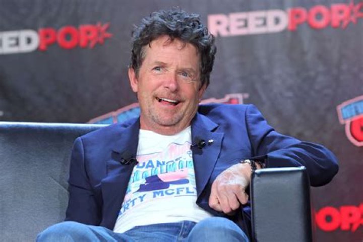 Mike Fox - Age, Family, Bio