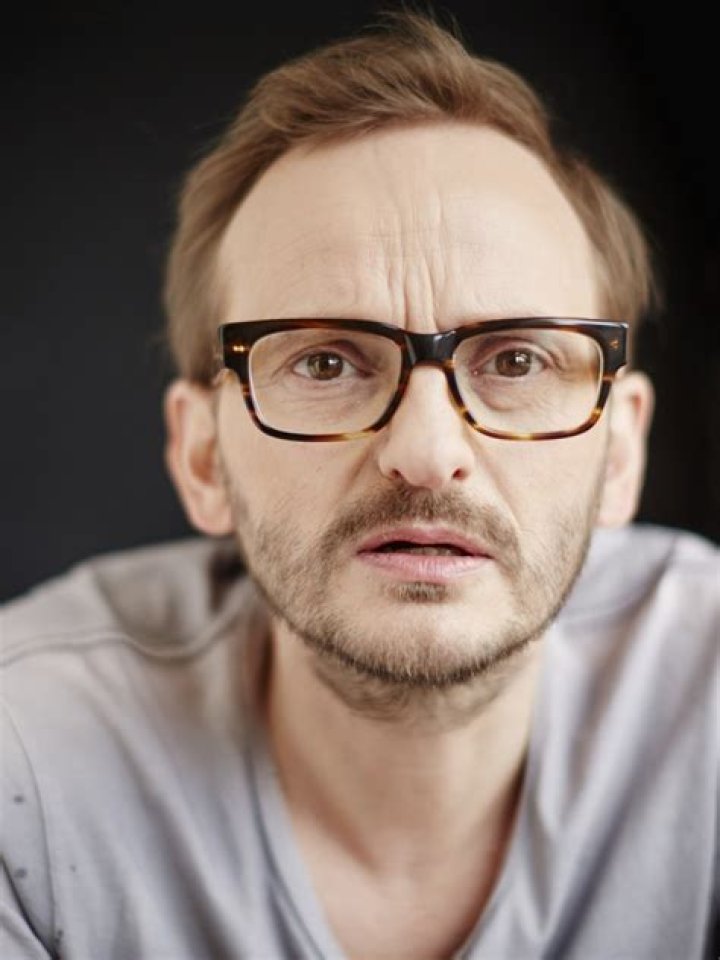 Milan Peschel Bio (Wiki) 