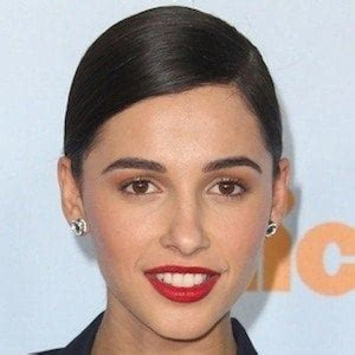 Naomi Scott Bio (Wiki) 