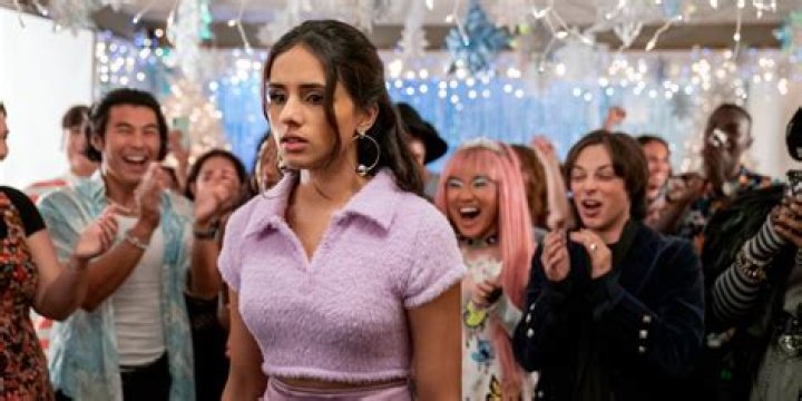 Netflix Boo, Bitch recap guide: Episodes 1-8 explained