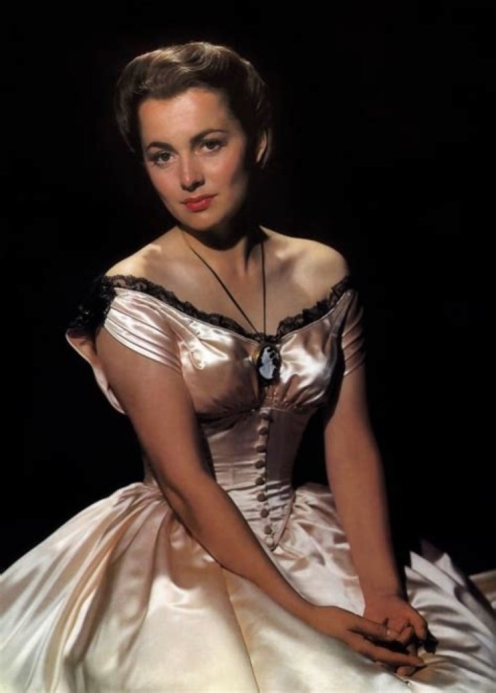 Olivia de Havilland Height, Weight, Net Worth, Age, Birthday, Wikipedia, Who, Nationality, Biography