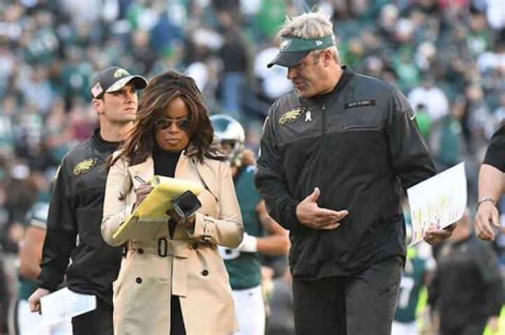 Pam Oliver Salary, Net Worth, Husband, Bio