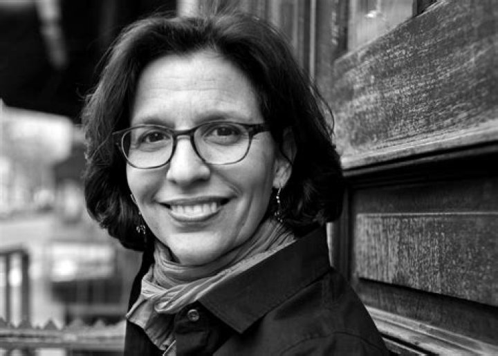 R.J. Palacio - Age, Family, Bio