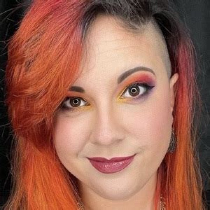 Renae DuHaime - Age, Family, Bio