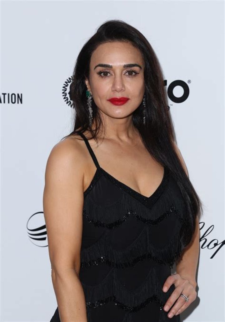 Ridhi Zinta Height, Weight, Net Worth, Age, Birthday, Wikipedia, Who, Nationality, Biography