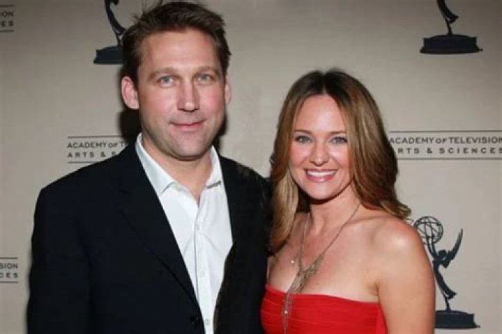 Sandy Corzine Wiki, Age, Net Worth, Married, Sharon Case