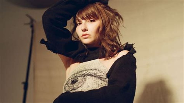 Savannah Brown - Age, Family, Bio