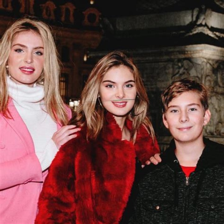 Sawyer Sharbino Wiki, Age, Net Worth, Girlfriend, Family, Biography & More