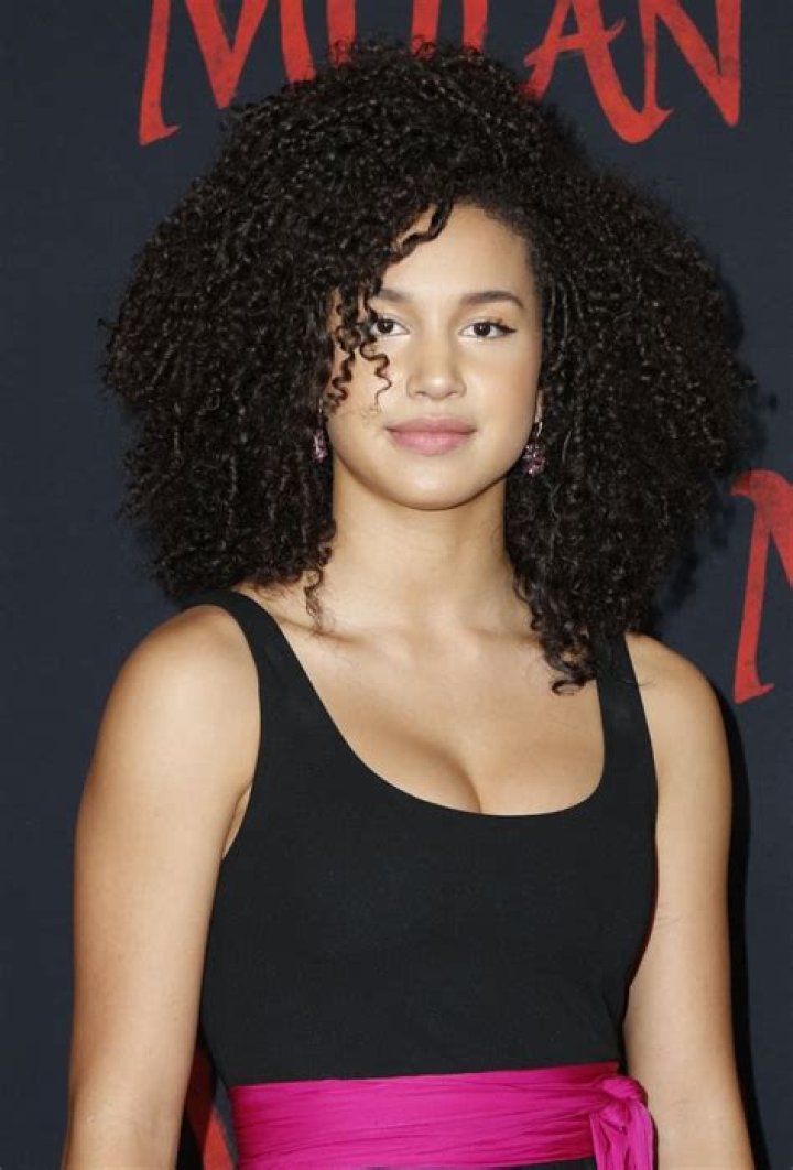 Sofia Wylie - Age, Family, Bio