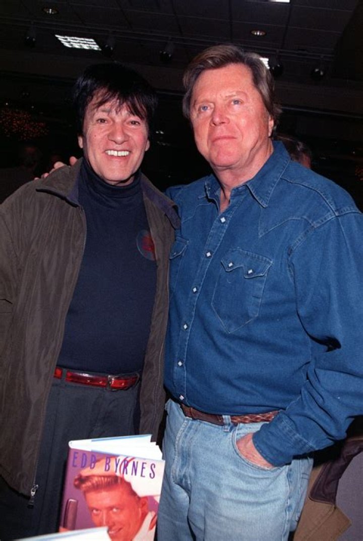 Steve Sands Height, Weight, Net Worth, Age, Birthday, Wikipedia, Who, Instagram, Biography