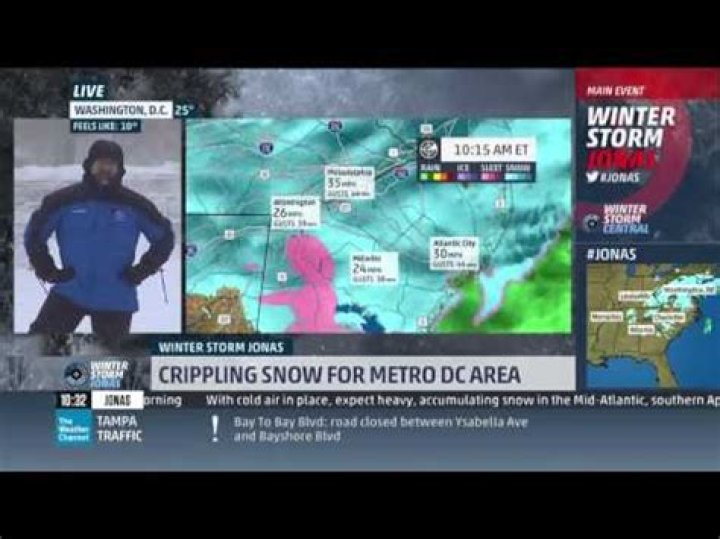 Talented Mike Trout joins the work of Jim Cantore to report on the blizzard!! Also check out his tweets