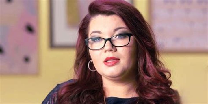 'Teen Mom' Star Disses Fans - 'You're All Idiots!'