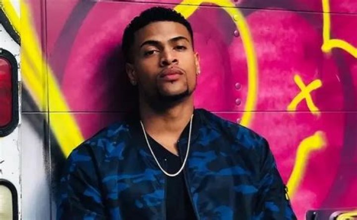 
Timmy Pandolfi Height, Weight, Net Worth, Age, Birthday, Wikipedia, Who, Nationality, Biography 