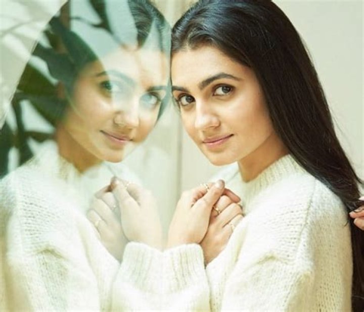 Vedika Pinto Wiki, Age, Boyfriend, Husband, Family, Biography & More